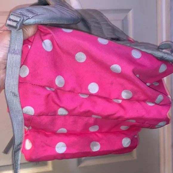 Jansport large backpack with 4 zippered areas to hold a lot. Key & bottle too - Picture 7 of 12